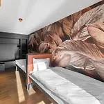 Aves Hotel&apartment 아로사