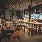 Aves Hotel&apartment 롯지 아로사