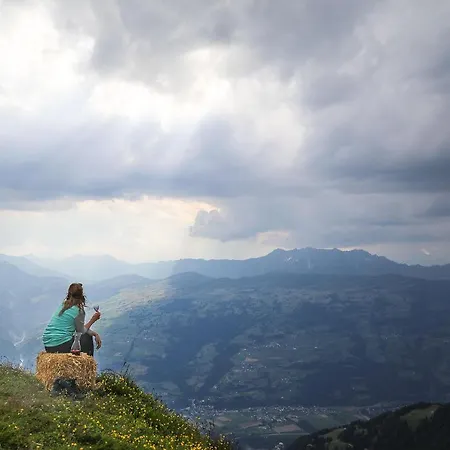 Aves Hotel&apartment بيت خشبي أروسا