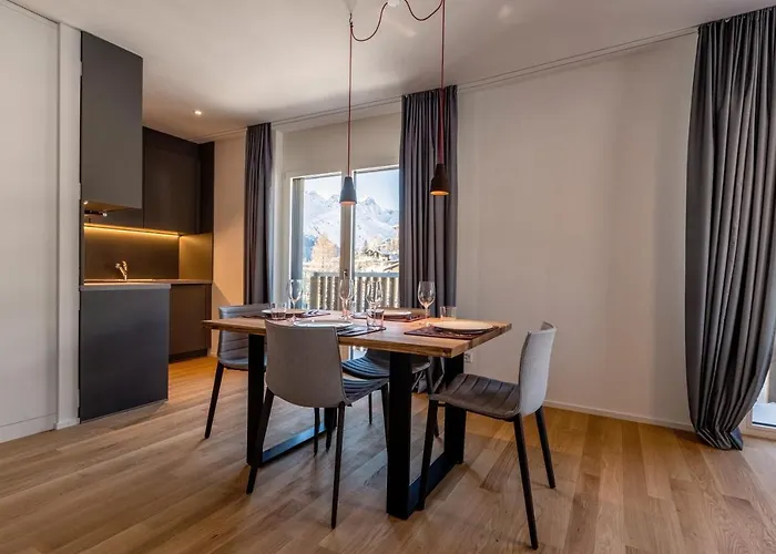 Aves Hotel&apartment * أروسا