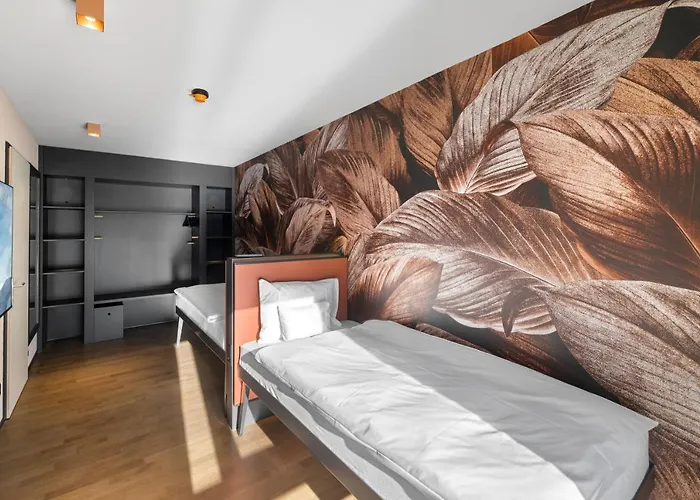 Aves Hotel&apartment أروسا