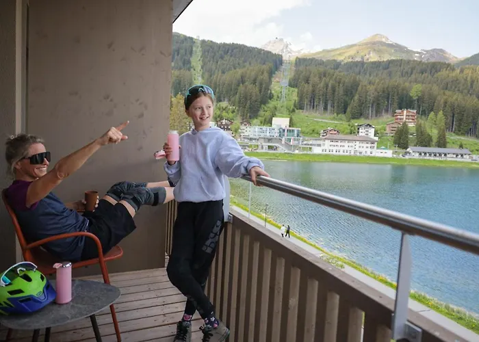 Aves Hotel&apartment بيت خشبي