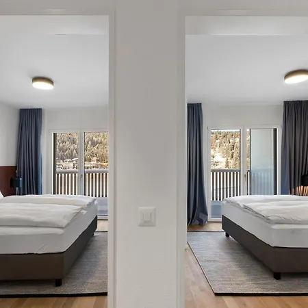 Aves Hotel&apartment 롯지 *