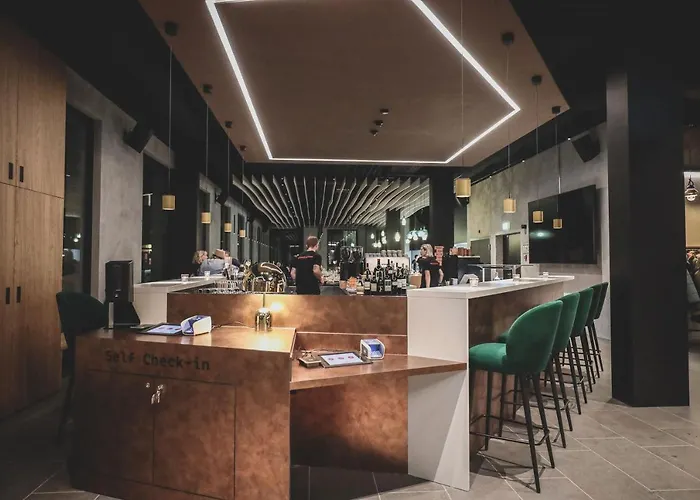 Aves Hotel&apartment * 阿罗萨