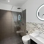 Aves Hotel&apartment ארוזה