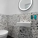 אכסניה Aves Hotel&apartment *